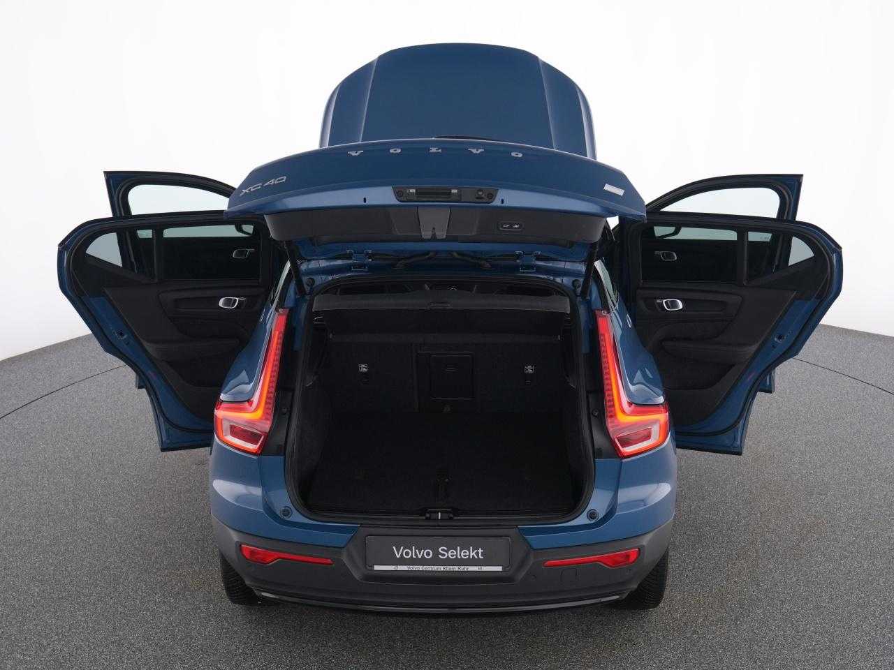 Volvo  XC 40