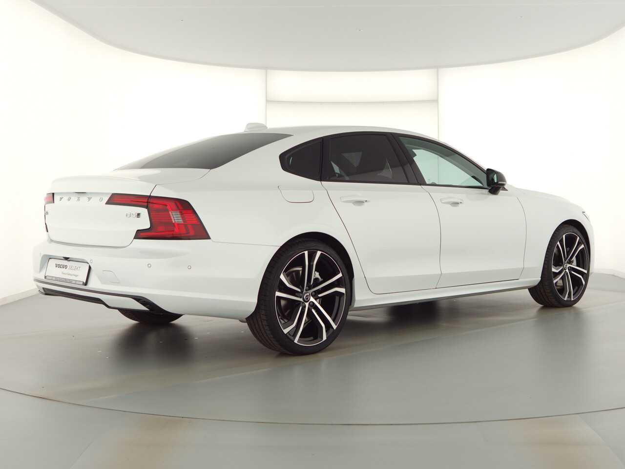 Volvo  S90 Ultimate, B5 AWD Mild-Hybrid, Diesel, Dark