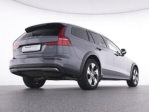 Volvo  V60 CC