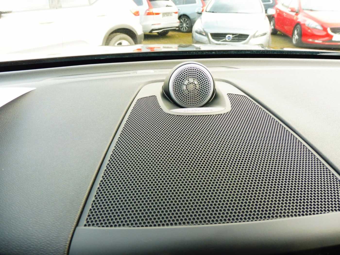 Volvo  D5 R- Design AWD/ Bowser