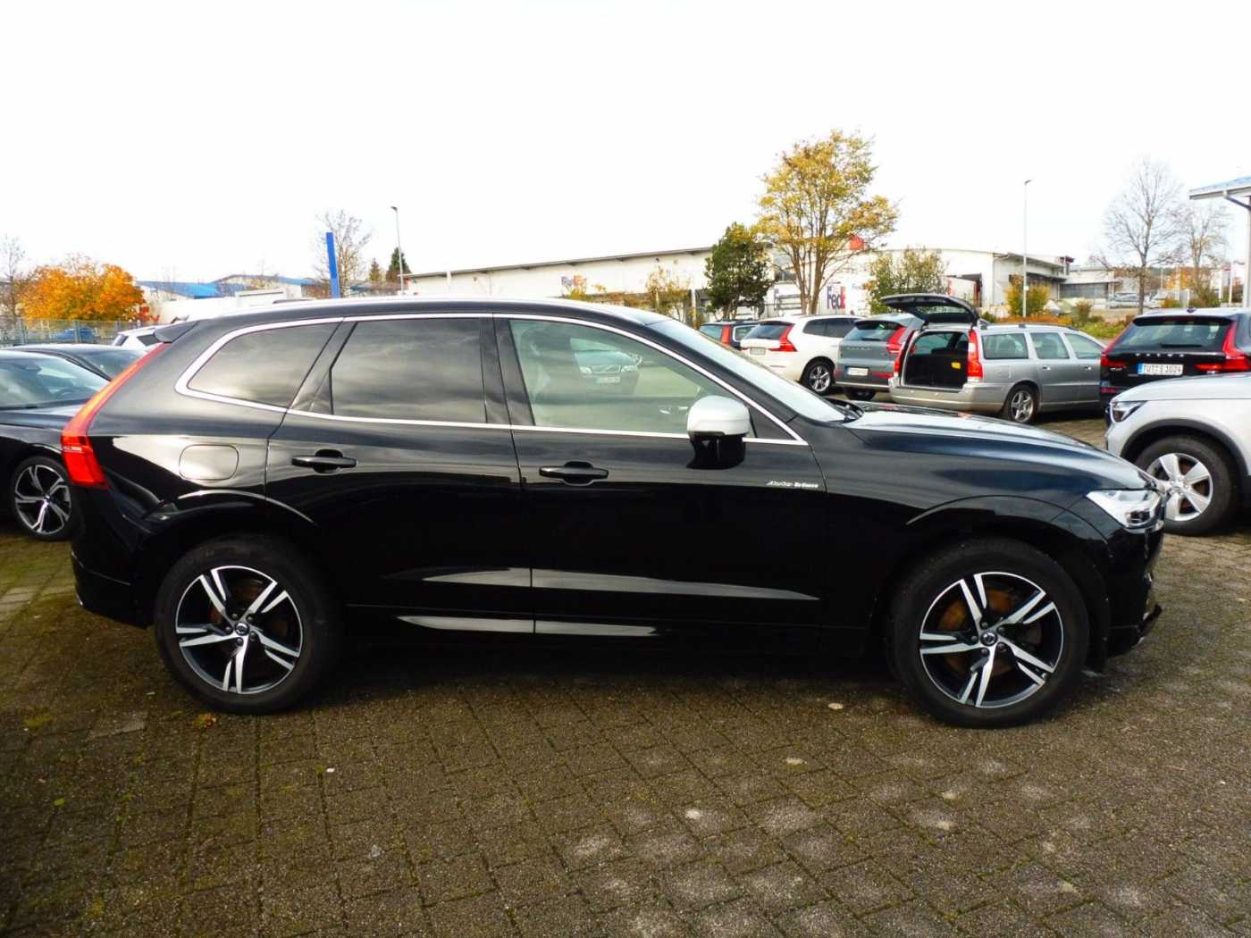 Volvo  D5 R- Design AWD/ Bowser