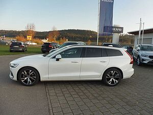 Volvo  Kombi  B4 Core/ Fahrassistenten