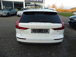 Volvo  Kombi  B4 Core/ Fahrassistenten