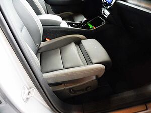 Volvo  Ultimate Recharge Pure Electric 2WD