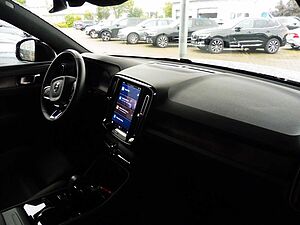 Volvo  Ultimate Recharge Pure Electric 2WD