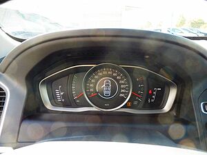 Volvo  D5 Momentum AWD