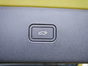 Volvo  Single Motor Extended Range Ultra LED PANO