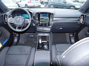 Volvo  Plus Recharge Pure Electric 2WD STANDHZ LED