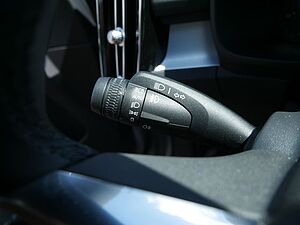 Volvo  B3 Plus Dark KAMERA H K NAVI ACC LED 360