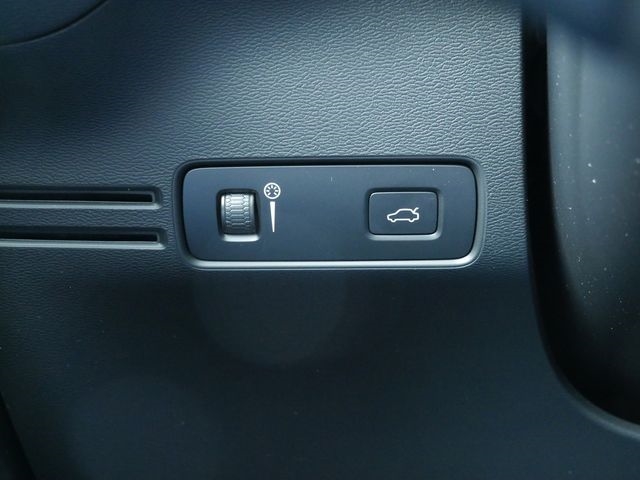 Volvo  Business