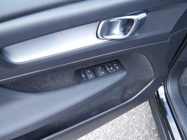 Volvo  Business