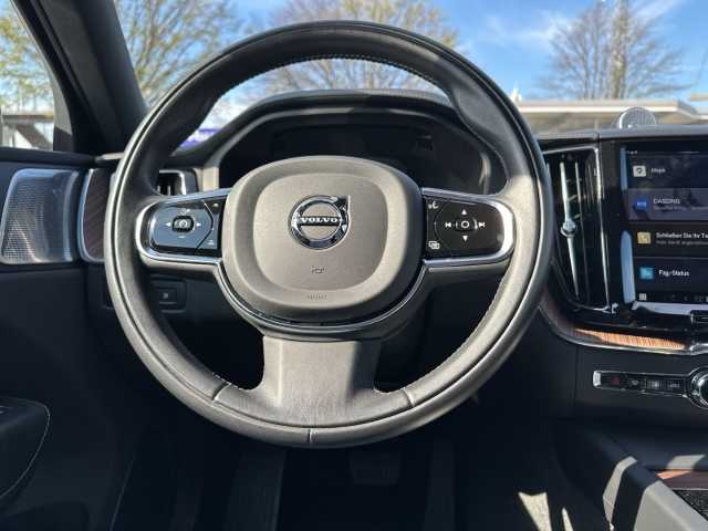 Volvo  T8 Inscription Twin Engine AWD
