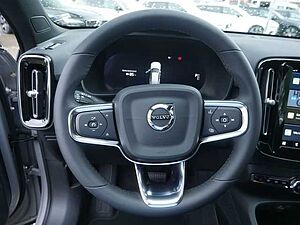 Volvo  RWD