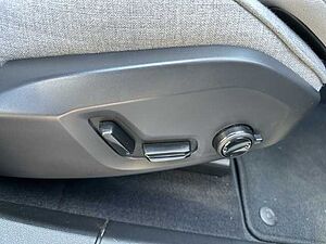 Volvo  T8 Inscription Twin Engine AWD