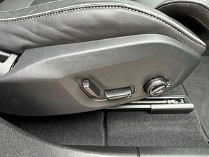 Volvo  Recharge T6 Plus Black Edition AHK ACC