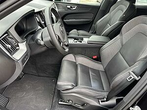 Volvo  Recharge T6 Plus Black Edition AHK ACC