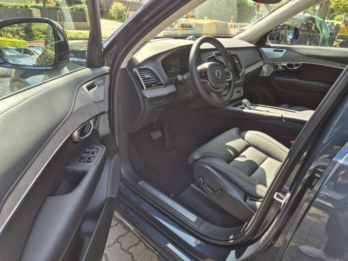 Volvo  T8 Recharge Ultimate Dark AWD B&W | MASSAGE | LUFT | 360°