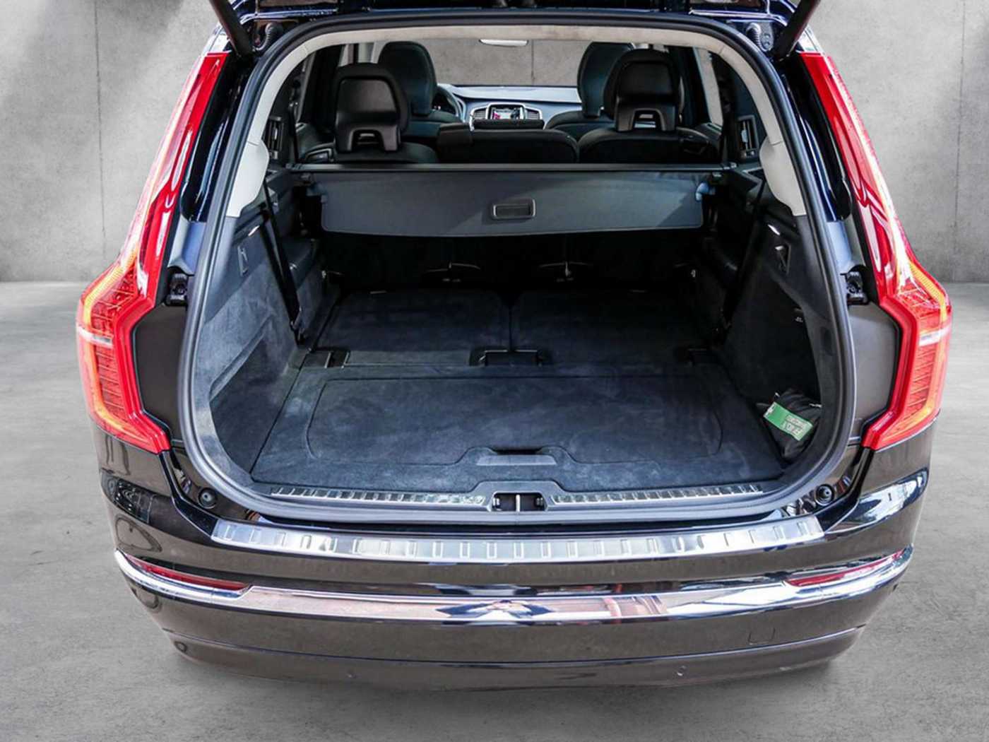 Volvo  T8 AWD Recharge Plug-In Hybrid Ultimate Bright