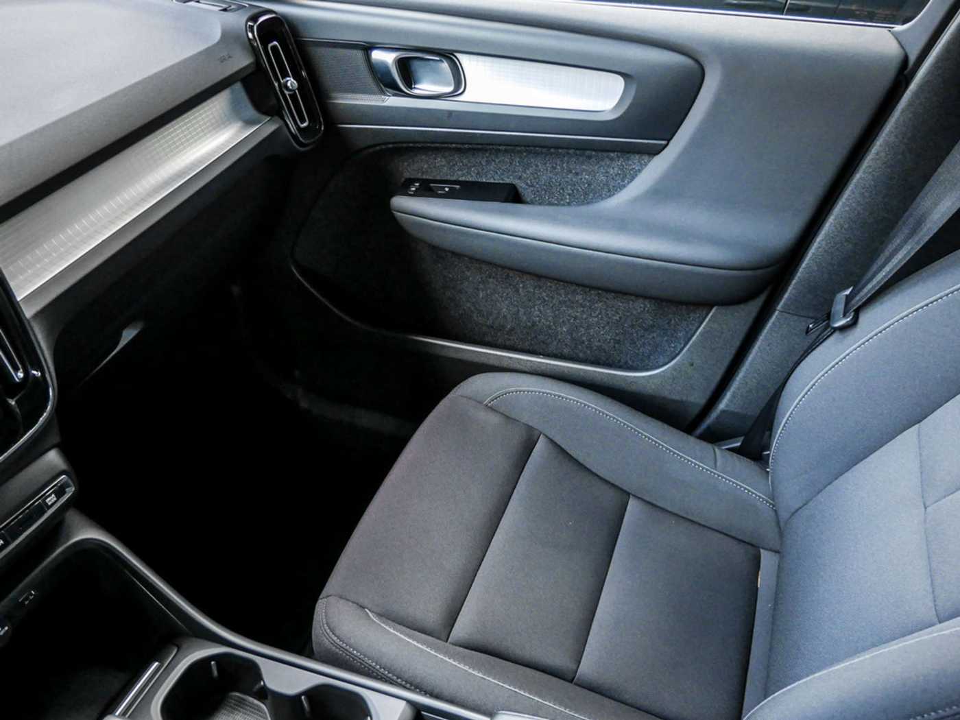Volvo  T4 Recharge Inscription Expression Plug-In Hybrid