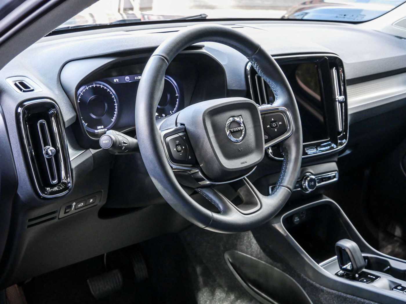Volvo  T4 Recharge Inscription Expression Plug-In Hybrid