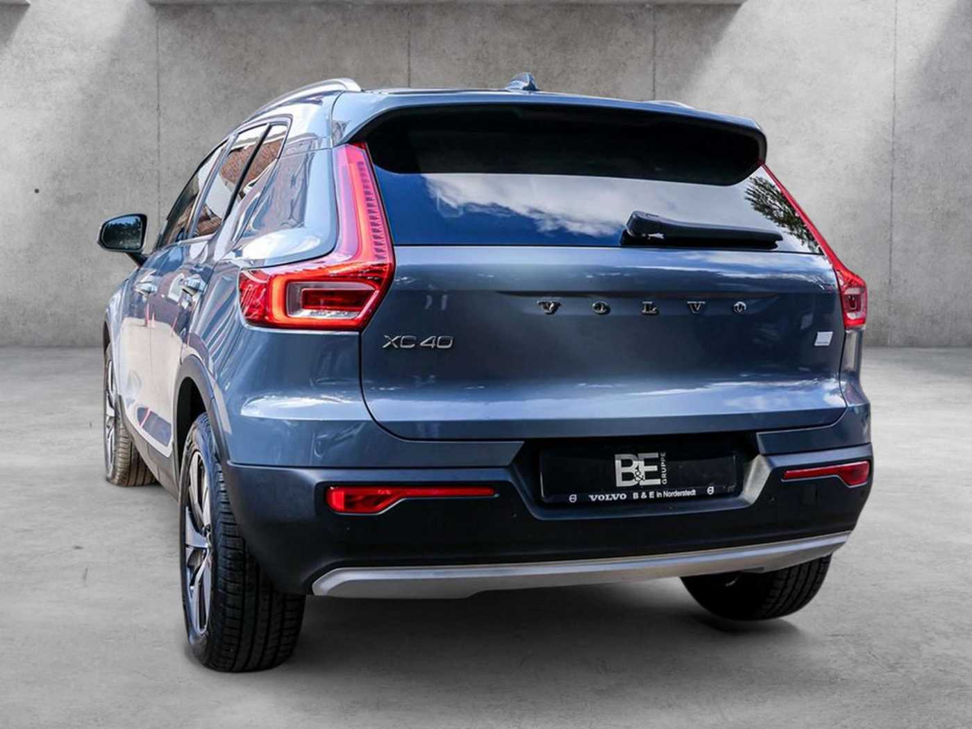 Volvo  T4 Recharge Inscription Expression Plug-In Hybrid