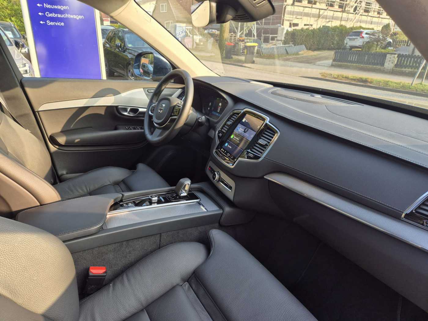 Volvo  T8 Recharge Ultimate Bright Plug-In Hybrid