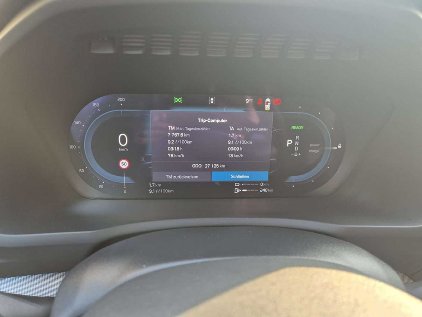 Volvo  T8 Recharge Ultimate Bright Plug-In Hybrid
