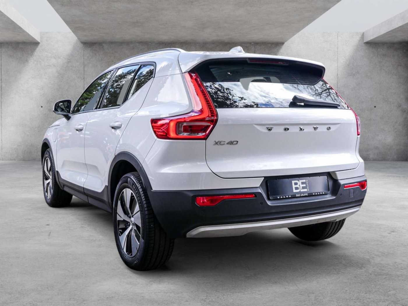 Volvo  T4 Inscription Expression Recharge Plug-In Hybrid