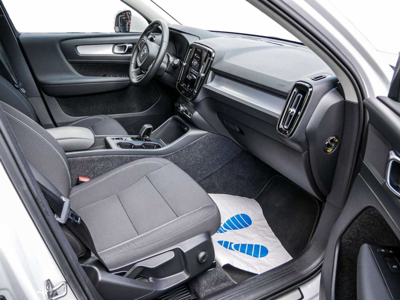 Volvo  T4 Inscription Expression Recharge Plug-In Hybrid