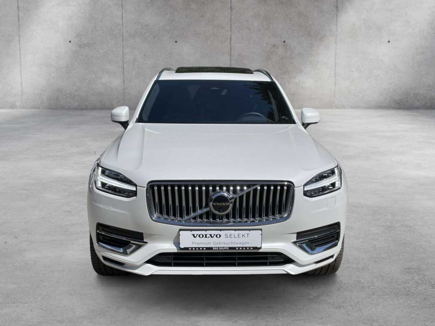 Volvo  T8 Plus Bright Recharge Plug-In Hybrid AWD
