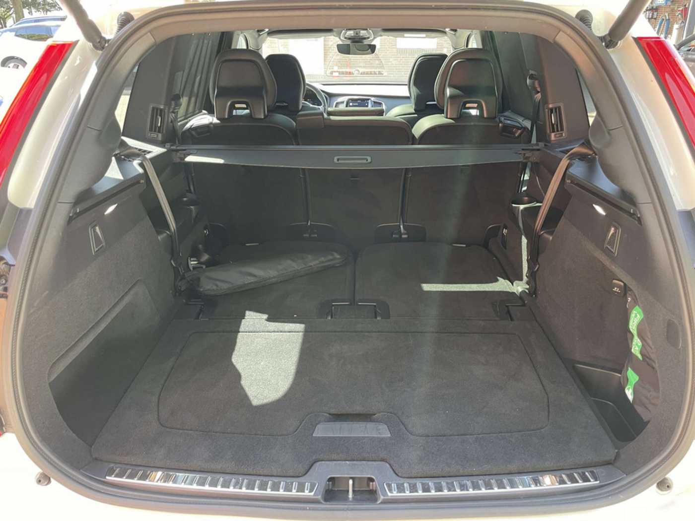 Volvo  T8 Plus Bright Recharge Plug-In Hybrid AWD