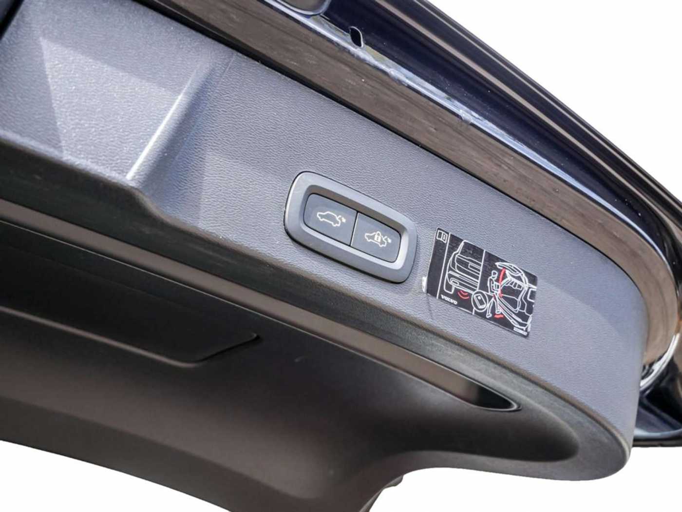 Volvo  T4 Inscription Expression Recharge Plug-In Hybrid