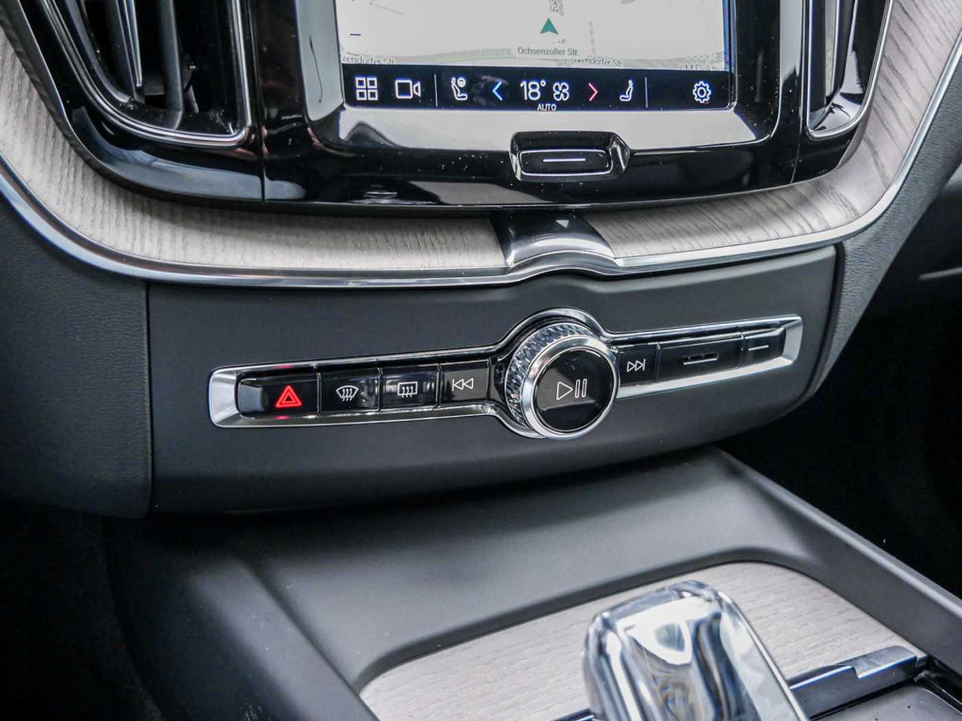 Volvo  T8 AWD Inscription Recharge Plug-In Hybrid