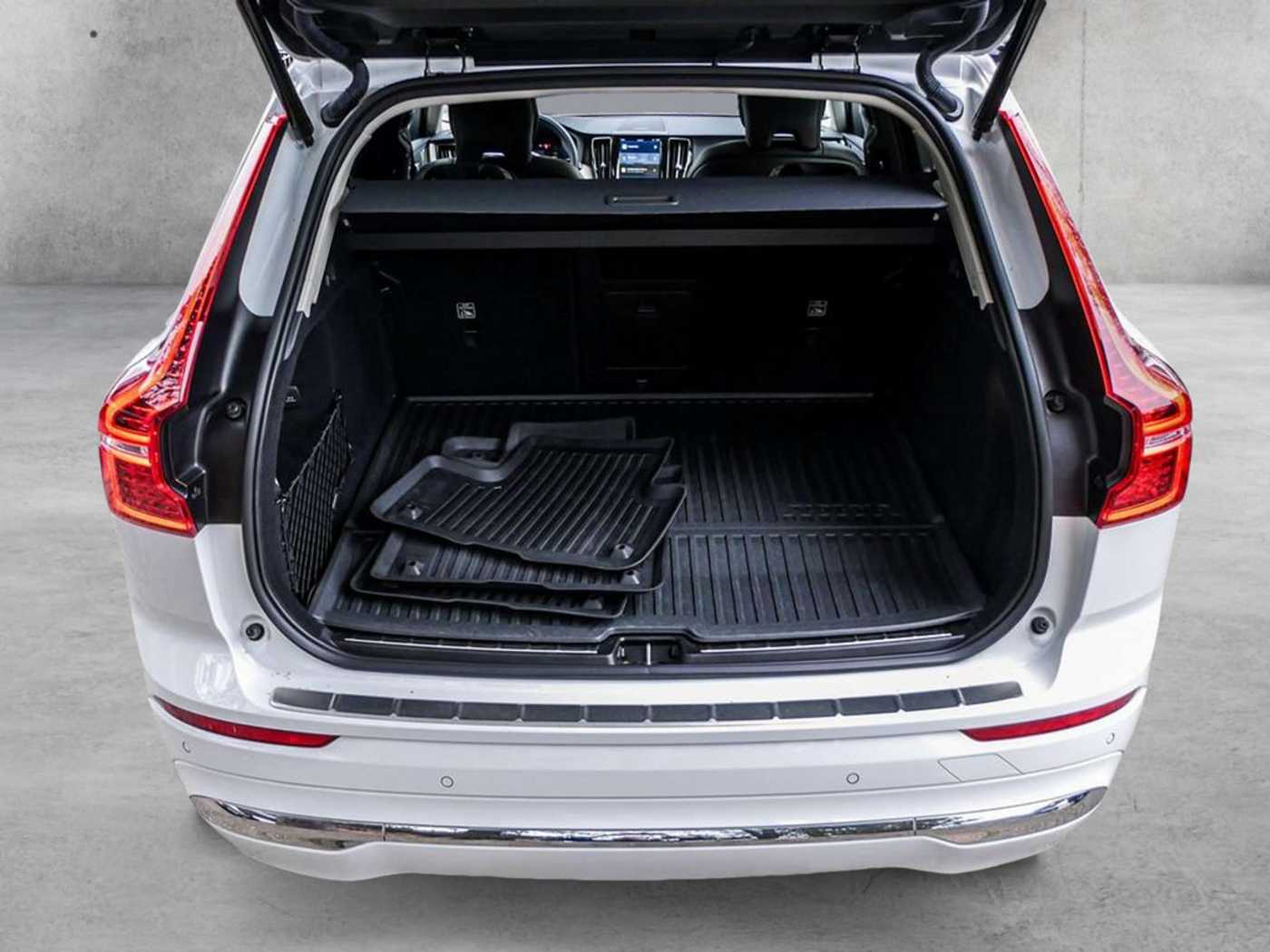 Volvo  T8 AWD Inscription Recharge Plug-In Hybrid