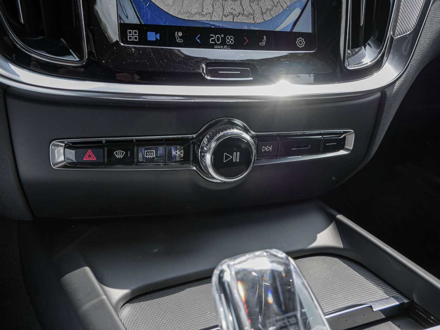Volvo  B5 Ultimate Dark AWD B&W HUD STANDHZ LED