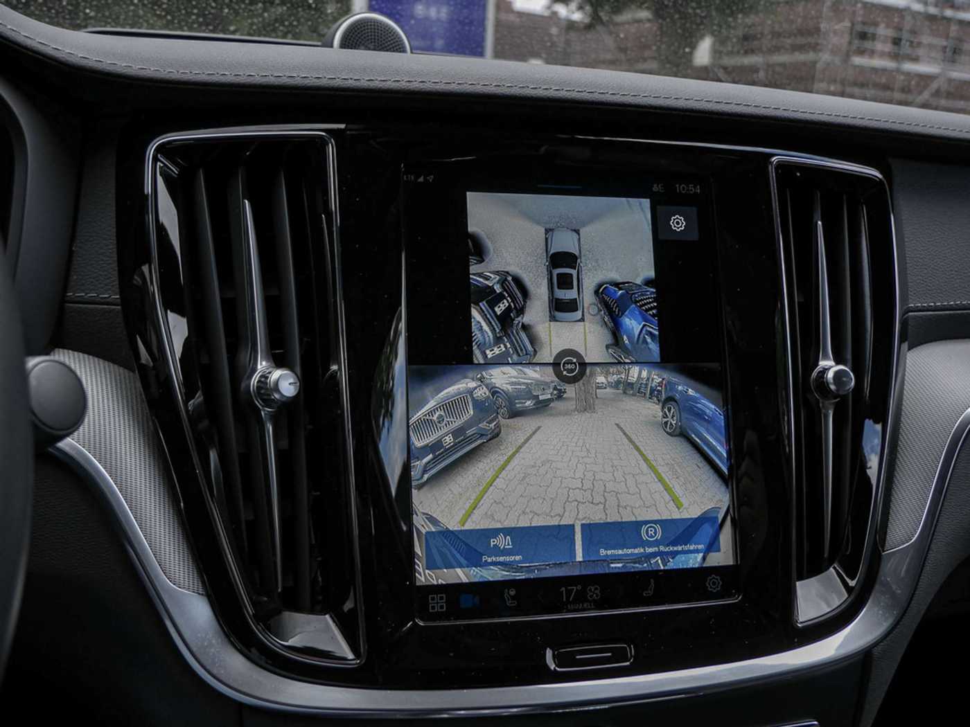 Volvo  T8 Ultimate Dark Recharge Plug-In Hybrid AWD