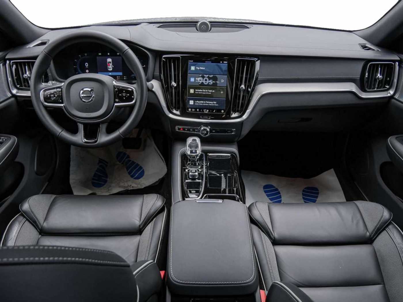 Volvo  T8 Ultimate Dark Recharge Plug-In Hybrid AWD