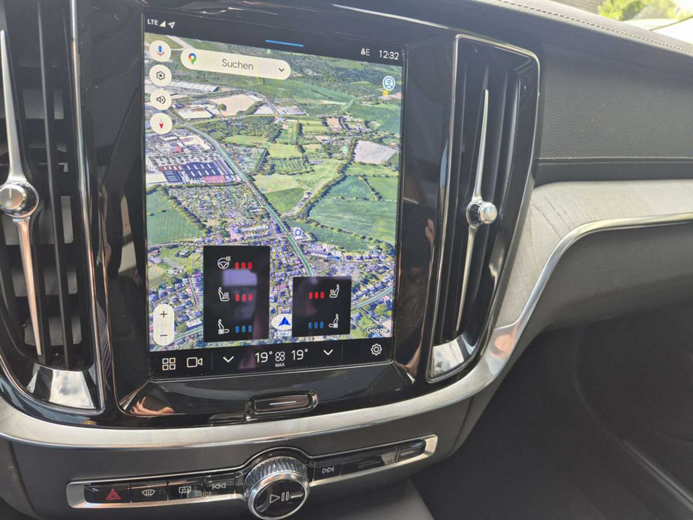 Volvo  T8 Ultimate Dark Recharge Plug-In Hybrid AWD