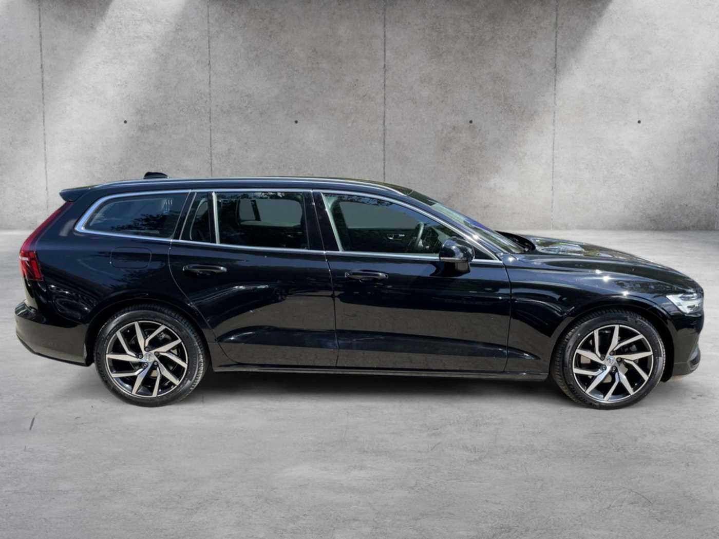 Volvo  T4 Geartronic Momentum Pro SHZ NAVI LED