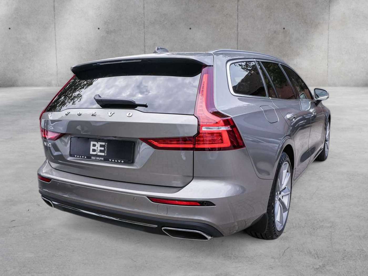 Volvo  T4 Geartronic Inscription W-LAN AHK LED