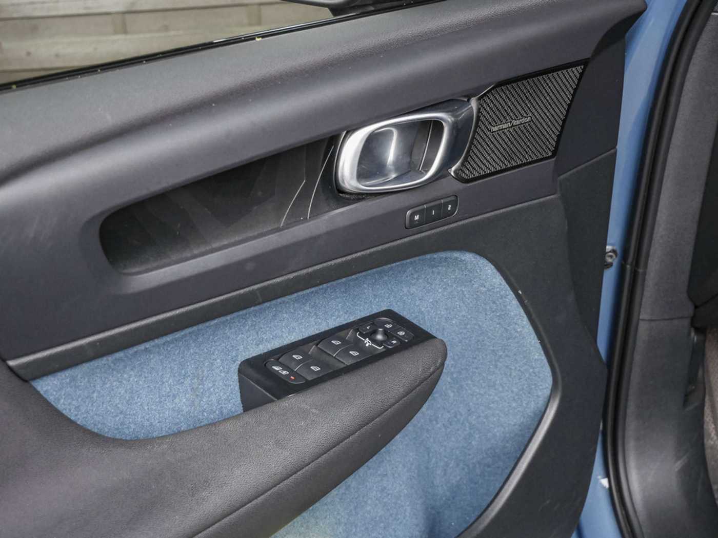Volvo  1st Edition Recharge Pure Electric AWD