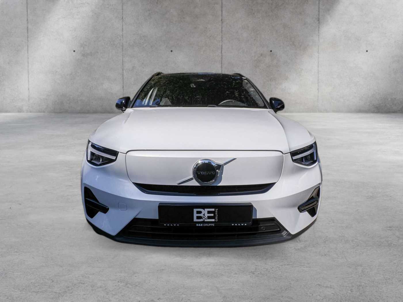 Volvo  Core Recharge Pure Electric AWD NAVI LED