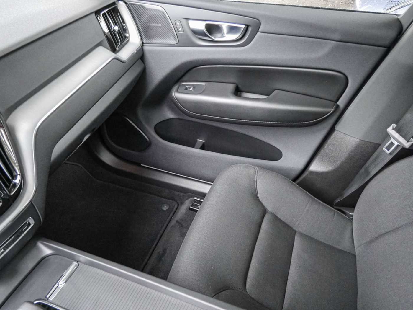 Volvo  T6 Inscription Expression Recharge Plug-In Hybrid AWD