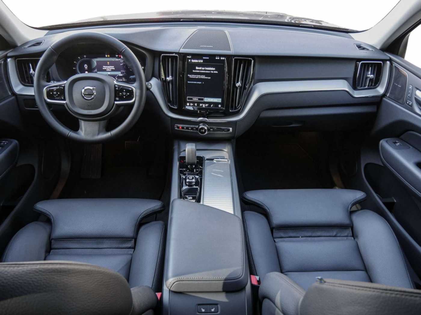 Volvo  T8 Plus Dark Recharge Plug-In Hybrid AWD