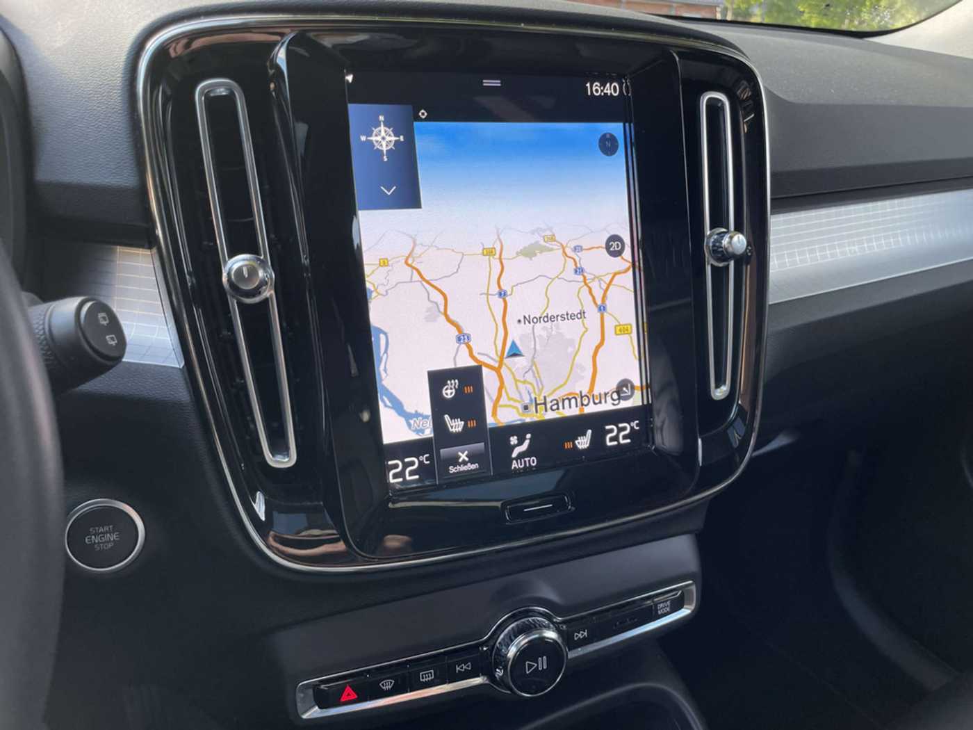 Volvo  B4 Geartronic Momentum Pro SHZ W-LAN LED