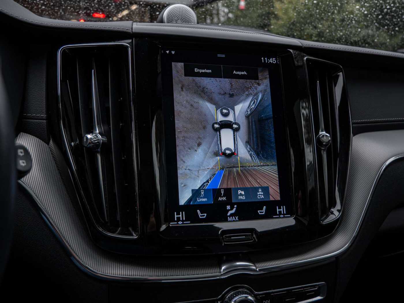 Volvo  T6 AWD R-Design Plug-In Hybrid AHK | B&W | LUFTFAHRWERK | ACC | PANORAMA