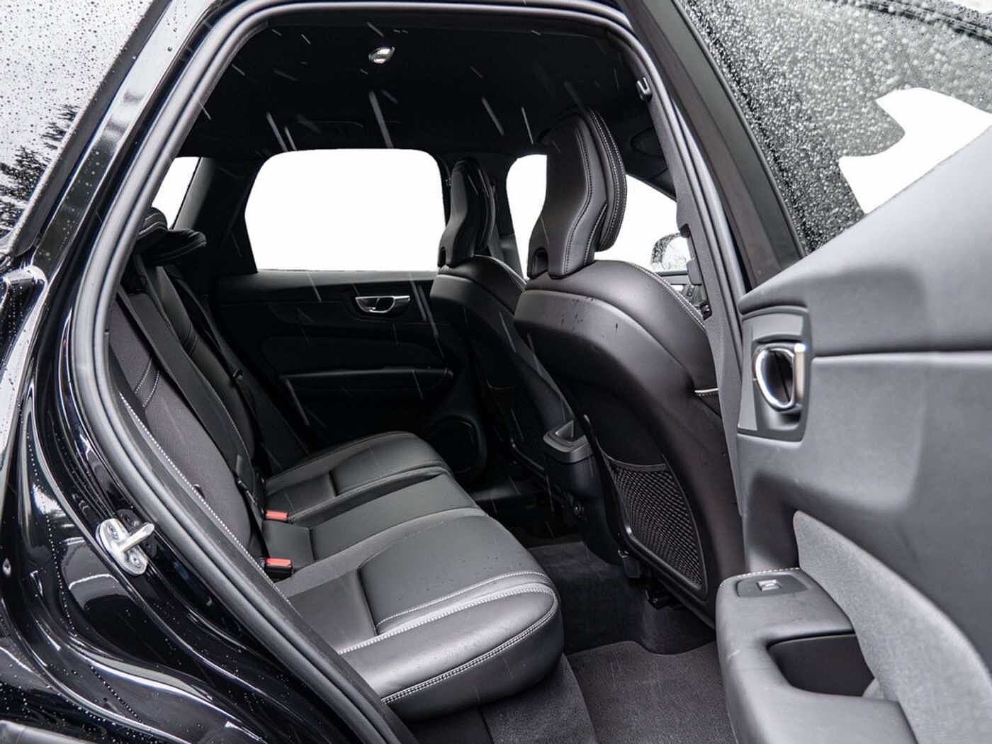 Volvo  B4 R-Design ACC | HARMAN/KARDON | 360° KAMERA | VOLL-LED