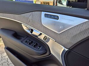 Volvo  T8 Recharge Ultimate Dark AWD B&W | MASSAGE | LUFT | 360°