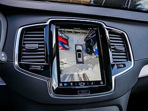 Volvo  T8 AWD Recharge Plug-In Hybrid Ultimate Bright