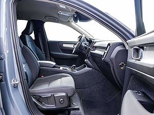 Volvo  T4 Recharge Inscription Expression Plug-In Hybrid